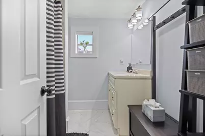 14 Everett #14-2, Medford, MA 02155 - Photo 13