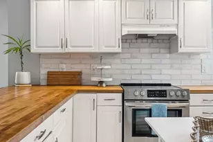 162 Main St, Southborough, MA 01772 - Photo 9