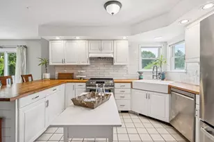 162 Main St, Southborough, MA 01772 - Photo 7