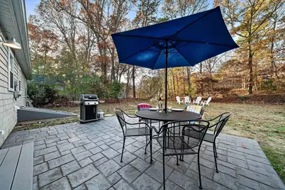 36 Cranberry Ave, Mashpee, MA 02649 - Photo 15
