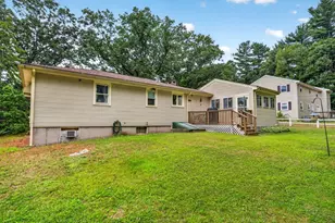 19 Pinehill St, Taunton, MA 02780 - Photo 11