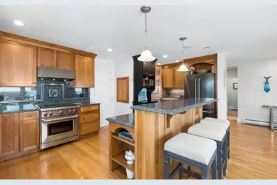 70 Grapevine Road #B, Gloucester, MA 01930 - Photo 11