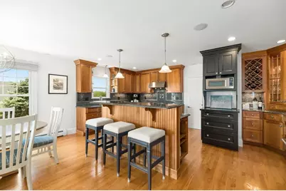 70 Grapevine Road #B, Gloucester, MA 01930 - Photo 9
