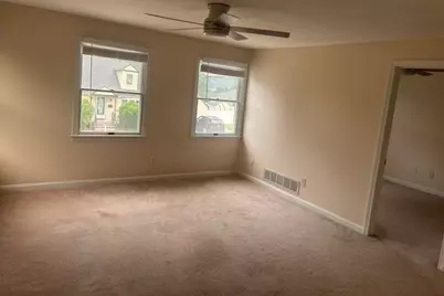 28 Farragut Street #2nd Fl., Lowell, MA 01854 - Photo 9