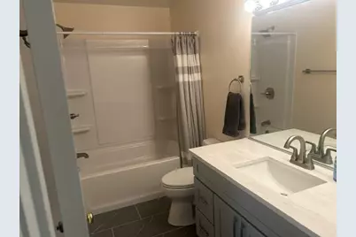 28 Farragut Street #2nd Fl., Lowell, MA 01854 - Photo 17