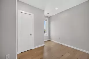 2-10 Maverick Square, Boston, MA 02128 - Photo 15