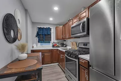 38 Mitchell St, Providence, RI 02907 - Photo 41