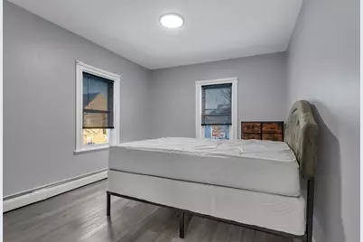 38 Mitchell St, Providence, RI 02907 - Photo 21