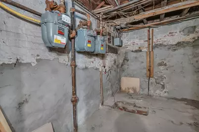 38 Mitchell St, Providence, RI 02907 - Photo 9