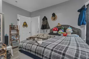 38 Mitchell St, Providence, RI 02907 - Photo 25