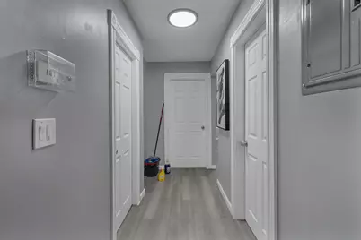 38 Mitchell St, Providence, RI 02907 - Photo 31