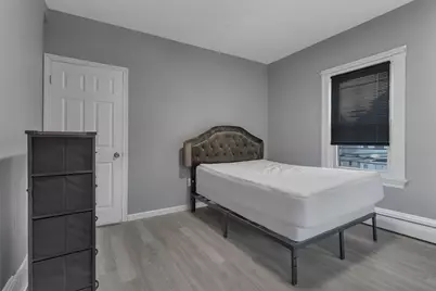 38 Mitchell St, Providence, RI 02907 - Photo 27