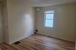 210 Farnham St, Lawrence, MA 01843 - Photo 5