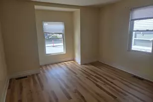 210 Farnham St, Lawrence, MA 01843 - Photo 3