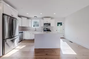 112 Genest St, Dracut, MA 01826 - Photo 3