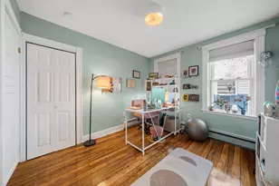 154 Fellsway W, Medford, MA 02155 - Photo 13