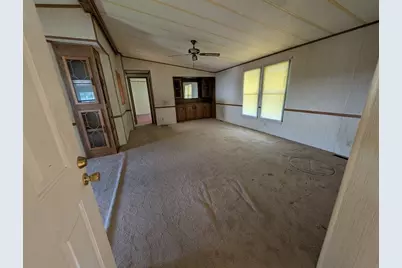105 Clayton Drive, West Springfield, MA 01089 - Photo 13