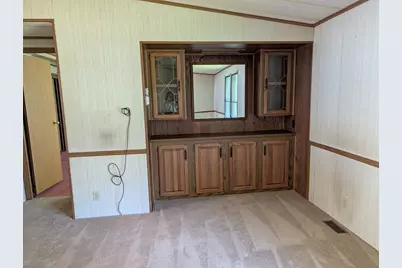 105 Clayton Drive, West Springfield, MA 01089 - Photo 11
