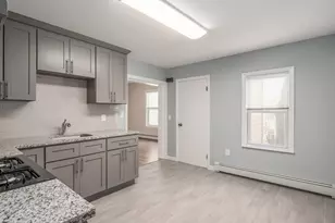 62 Temple St, Somerville, MA 02145 - Photo 15