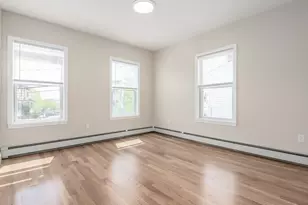 62 Temple St, Somerville, MA 02145 - Photo 11