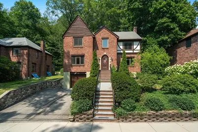 142 Beverly Rd., Brookline, MA 02467 - Photo 1