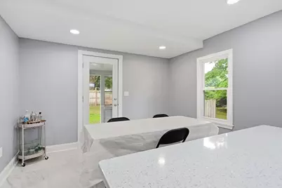 25 Pineywood Ave, Wilbraham, MA 01095 - Photo 23