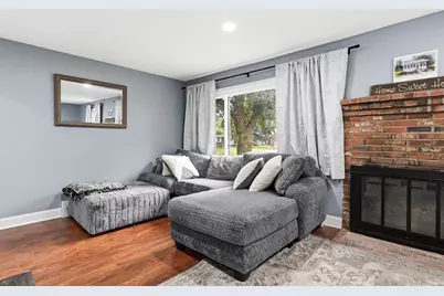25 Pineywood Ave, Wilbraham, MA 01095 - Photo 13