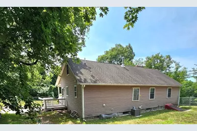25 Robbins Ave, Dracut, MA 01826 - Photo 29