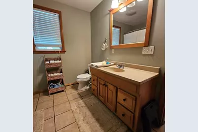 25 Robbins Ave, Dracut, MA 01826 - Photo 25