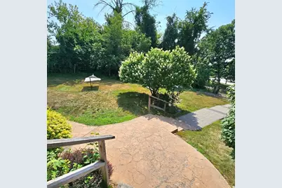 25 Robbins Ave, Dracut, MA 01826 - Photo 31