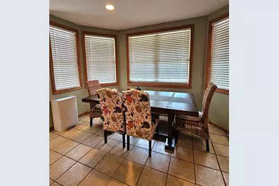 25 Robbins Ave, Dracut, MA 01826 - Photo 7