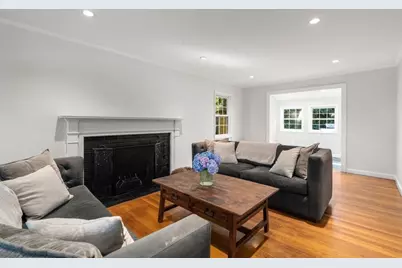 187 Hinckley Rd, Milton, MA 02186 - Photo 9
