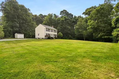530 Chestnut Hill Road, Millville, MA 01529 - Photo 3