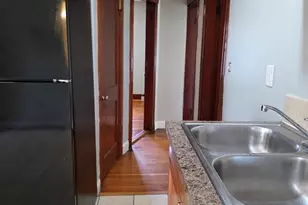 25 Slater St, Webster, MA 01570 - Photo 5