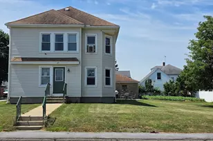25 Slater St, Webster, MA 01570 - Photo 17