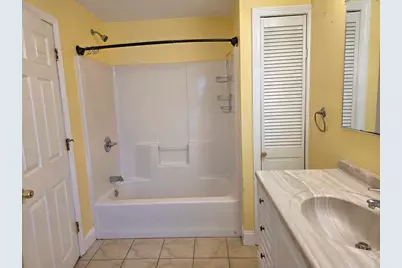 25 Slater St #1st Fl, Webster, MA 01570 - Photo 9