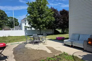25 Slater St, Webster, MA 01570 - Photo 13