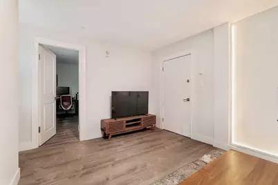 81 Park Drive #B, Boston, MA 02215 - Photo 3