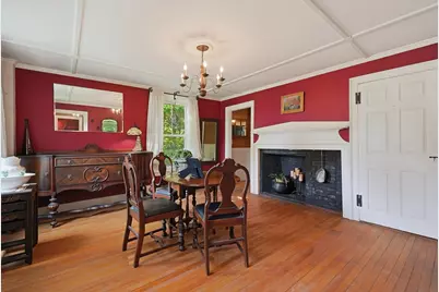 19 King St, Groveland, MA 01834 - Photo 9