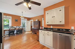 19 King St, Groveland, MA 01834 - Photo 13