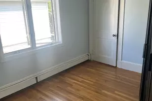 121 Clarence, Everett, MA 02149 - Photo 7