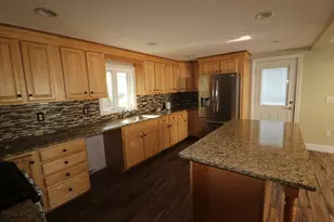 329 Bridge St, Dedham, MA 02026 - Photo 5