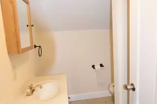 20-24 Walnut St, Winchendon, MA 01475 - Photo 9