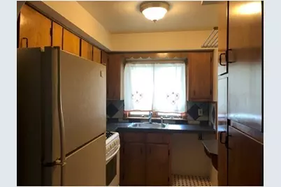 33 Sidney Street #3, New Bedford, MA 02740 - Photo 3