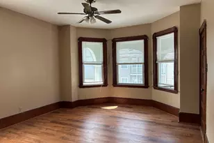 33 Sidney St, New Bedford, MA 02740 - Photo 3