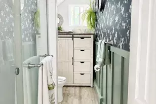978 Main St, Hanover, MA 02339 - Photo 11