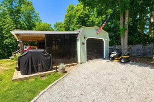 978 Main St, Hanover, MA 02339 - Photo 23