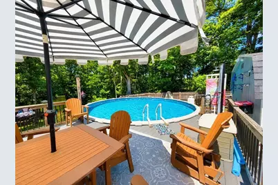 978 Main St, Hanover, MA 02339 - Photo 27