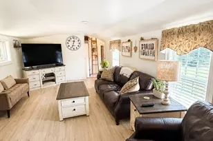 978 Main St, Hanover, MA 02339 - Photo 13