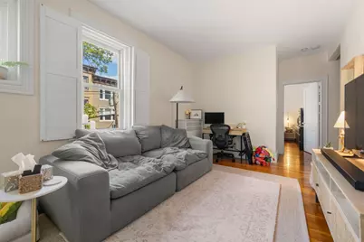 109 Winchester #6, Brookline, MA 02446 - Photo 3